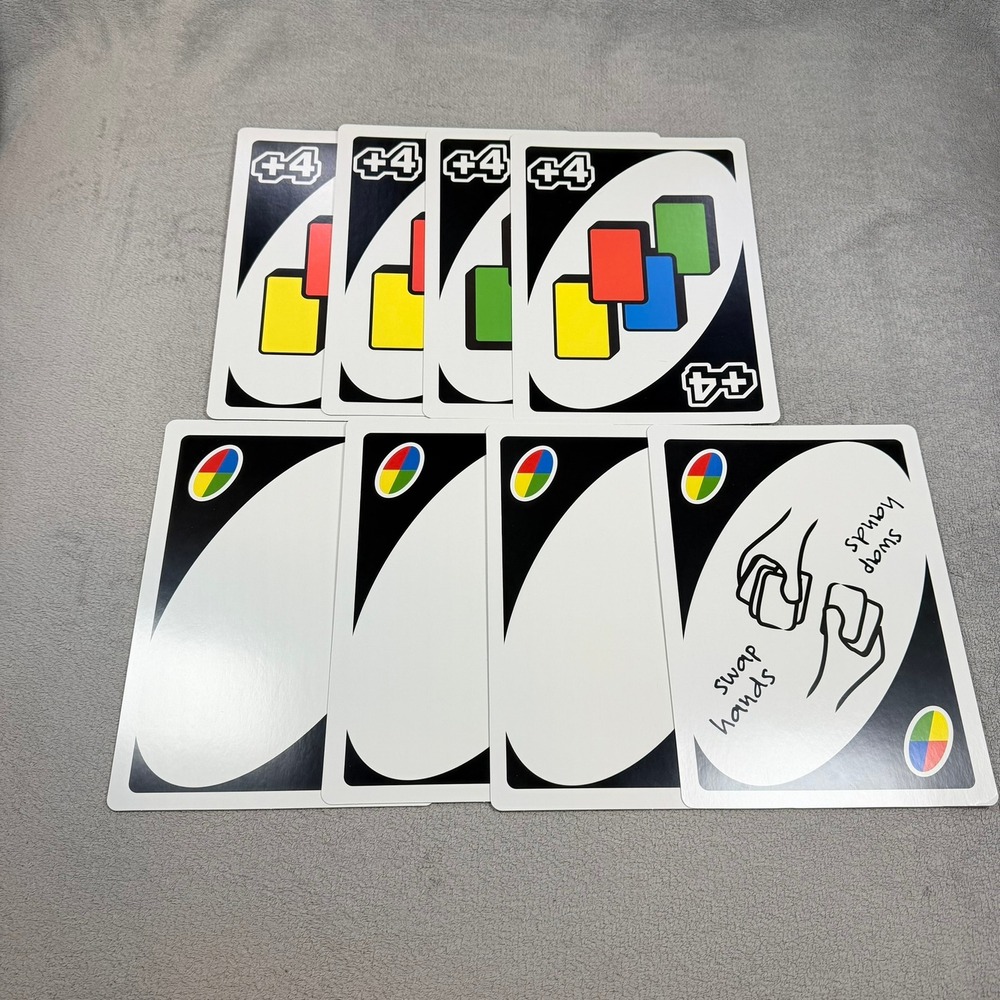 Cardinal Giant UNO Card Game Red Oversized 7x10in Cards Family Party Game 36078 - Picture 7 of 9